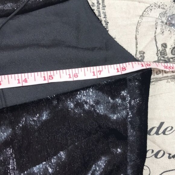 Leyden Shimmery Ruffle-Hem Dress - Picture 10 of 12